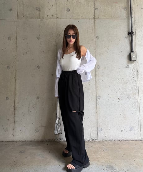 Side Slit ワイドパンツ