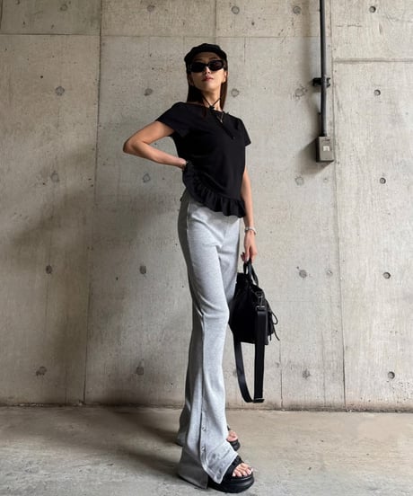 Basic Peplum Tシャツ