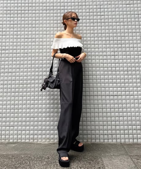 Bicolor Frills トップス