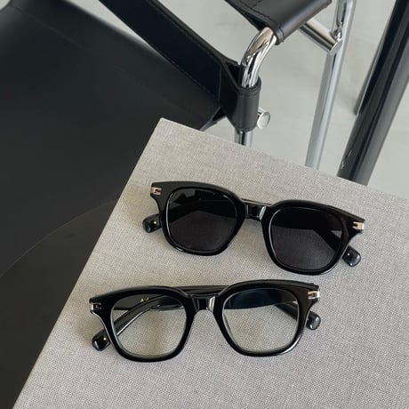 Twin Flat Sunglasses