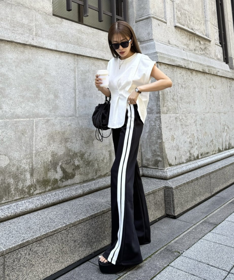 ☆韓国の人気☆【ESC STUDIO】☆belt pintuck pant.s☆関税込☆ Pintuck Slit T-sh | Admance Online Store