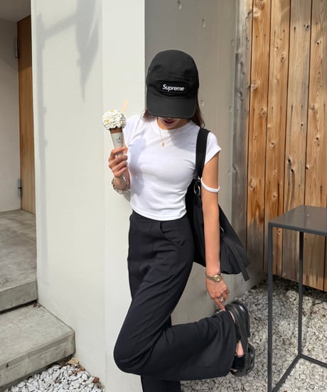 Design Cut Tシャツ