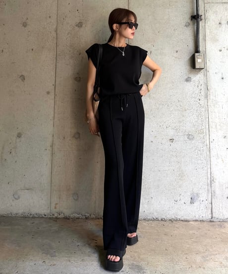 Slim Fit セットアップ