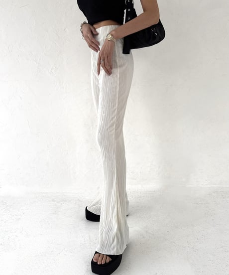Pleats ブーツカットパンツ