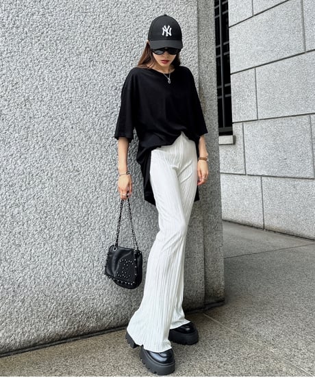 Pleats ブーツカットパンツ