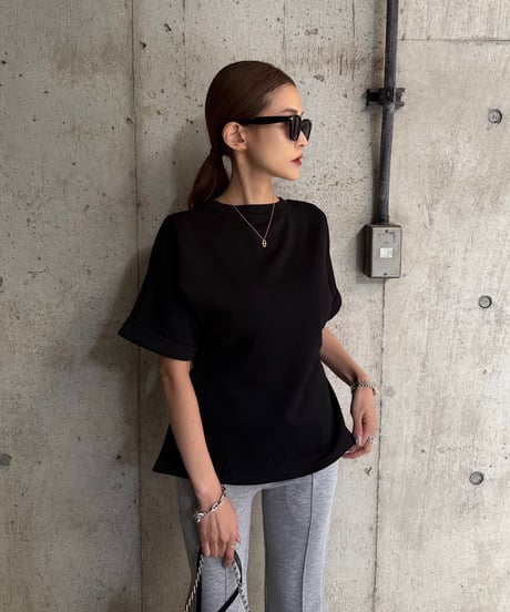 2Way Slit Tシャツ
