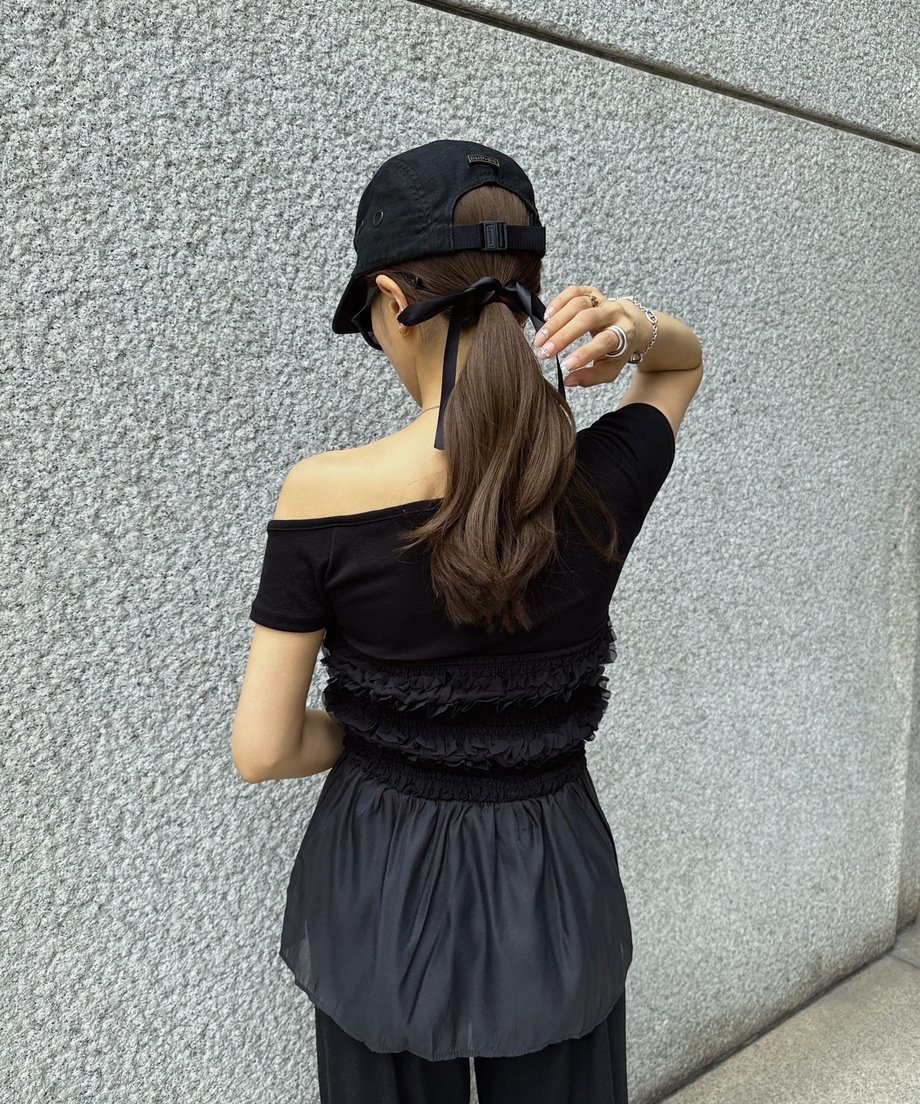 6858e4cf615df69a7992af1b