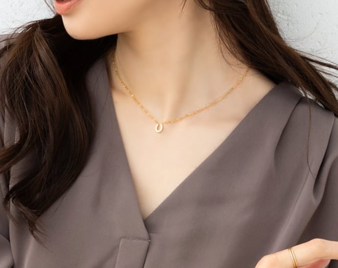 Highリフトアップネックレス【2026馬蹄デザイン】 | elicagioia