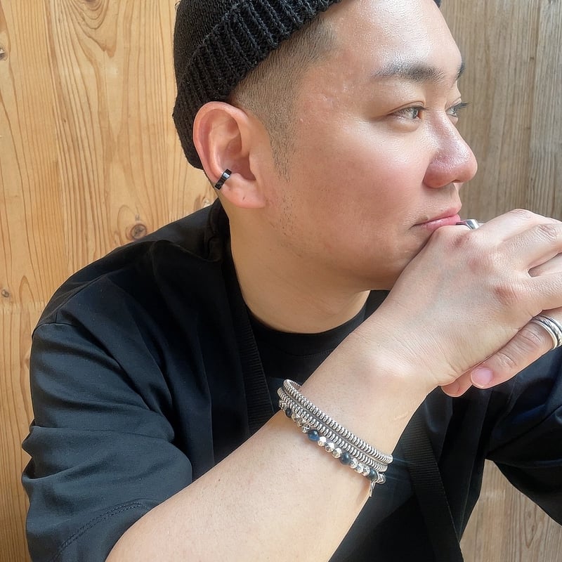 elicagioia エリカジア リフトアップピアス(ブラック) elicagioia