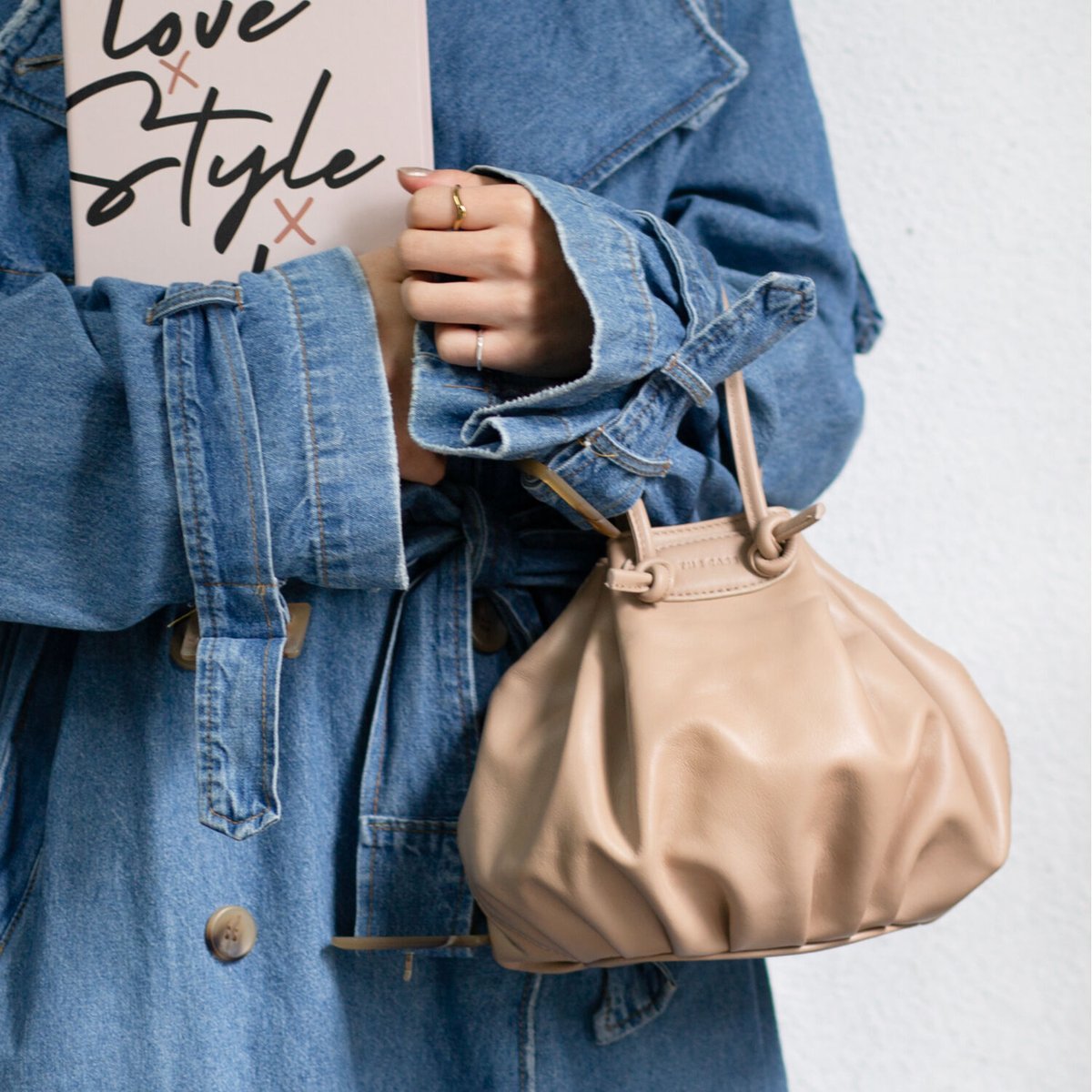 おやつバック⭐️No.5 餃子のような ”2WAY 巾着バッグ” kinchaku mandoo bag | THE C