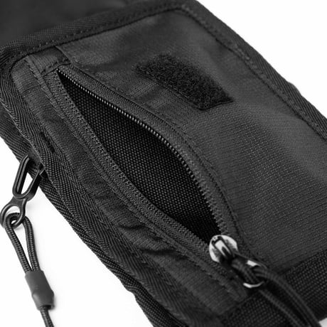 (ニューエラ)NEW ERA ネックポーチ 0.3L ボックスロゴ