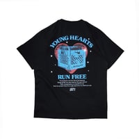 Young Hearts Run Free Tee / Black