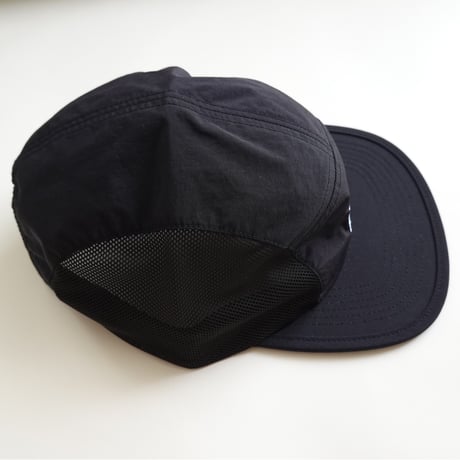 Sporty Mesh Panel Cap