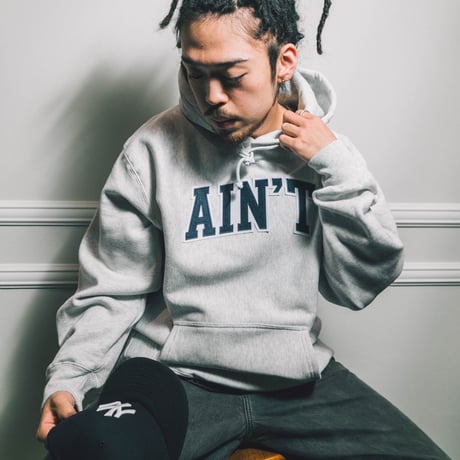 AIN’T Varsity Logo Hoodie 【Ash】