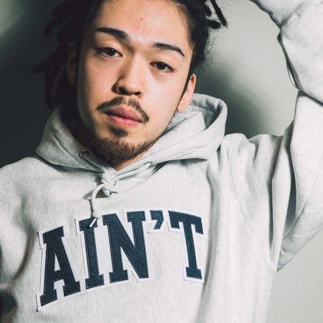 AIN’T Varsity Logo Hoodie 【Ash】