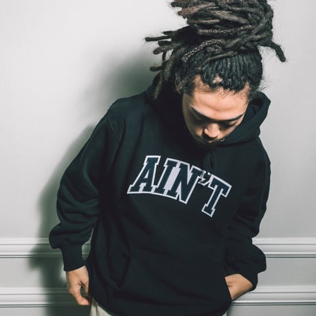 AIN’T Varsity Logo Hoodie 【NAVY】