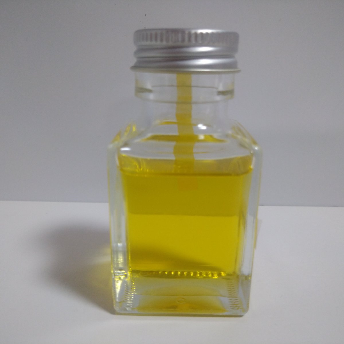 佐賀・長崎産椿種子100%】椿油50ml・ヘアオイル・ボディオイル 佐賀・長崎産椿種子100%】椿油50ml・ヘアオイル・ボディオイル