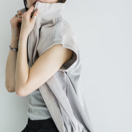 vest（black/grey）