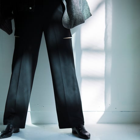 slash slit pants（black）