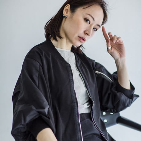 値下！　deluxe デラックス　ma-1 L 黒　ブラック DELUXE/デラックス/MA-D1/ボンバージャケット/BLACK - EMILIANO