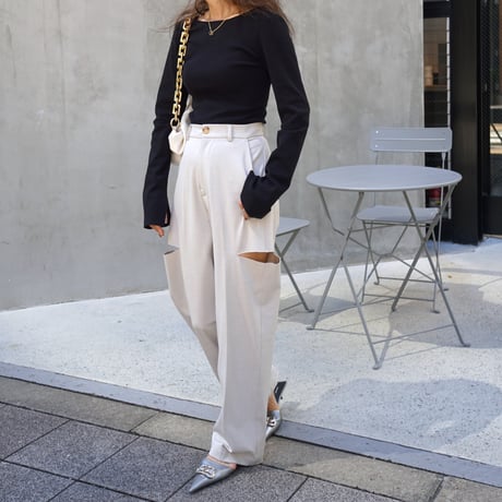 slash slit pants（ivory）