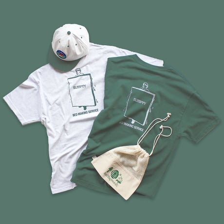 BED MAKING SERVICE S/S TEE FOREST GREEN