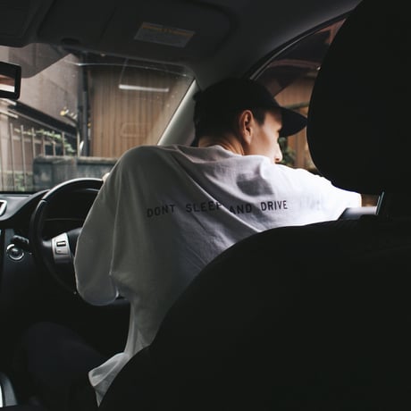 DRIVER  S/S TEE WHITE