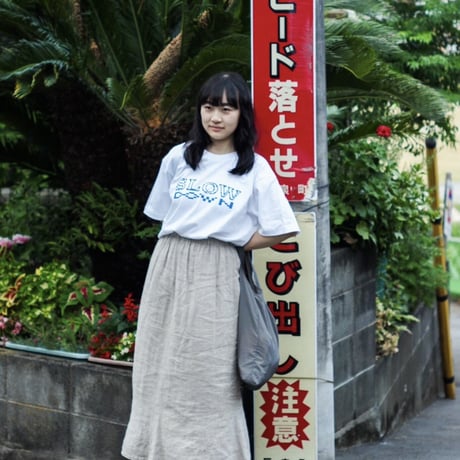 SLOW DOWN S/S TEE WHITE