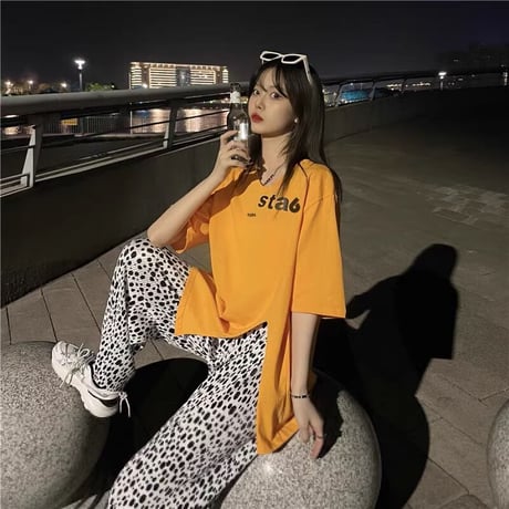 マタニティ　トップス　Tシャツ　ラウンドネック　スリット　ゆったり