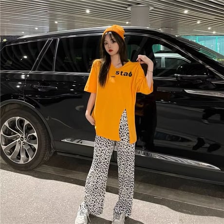 マタニティ　トップス　Tシャツ　ラウンドネック　スリット　ゆったり