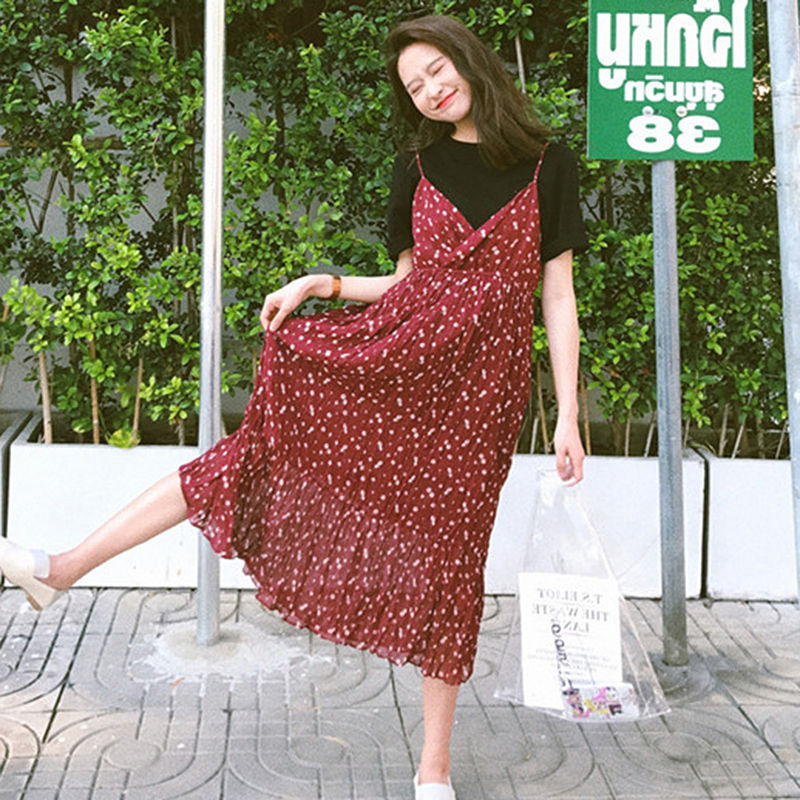 小花柄シフォン 赤色キャミソールロングマタニティワンピース 黒 小花柄シフォン 赤色キャミソールロングマタニティワンピース 黒