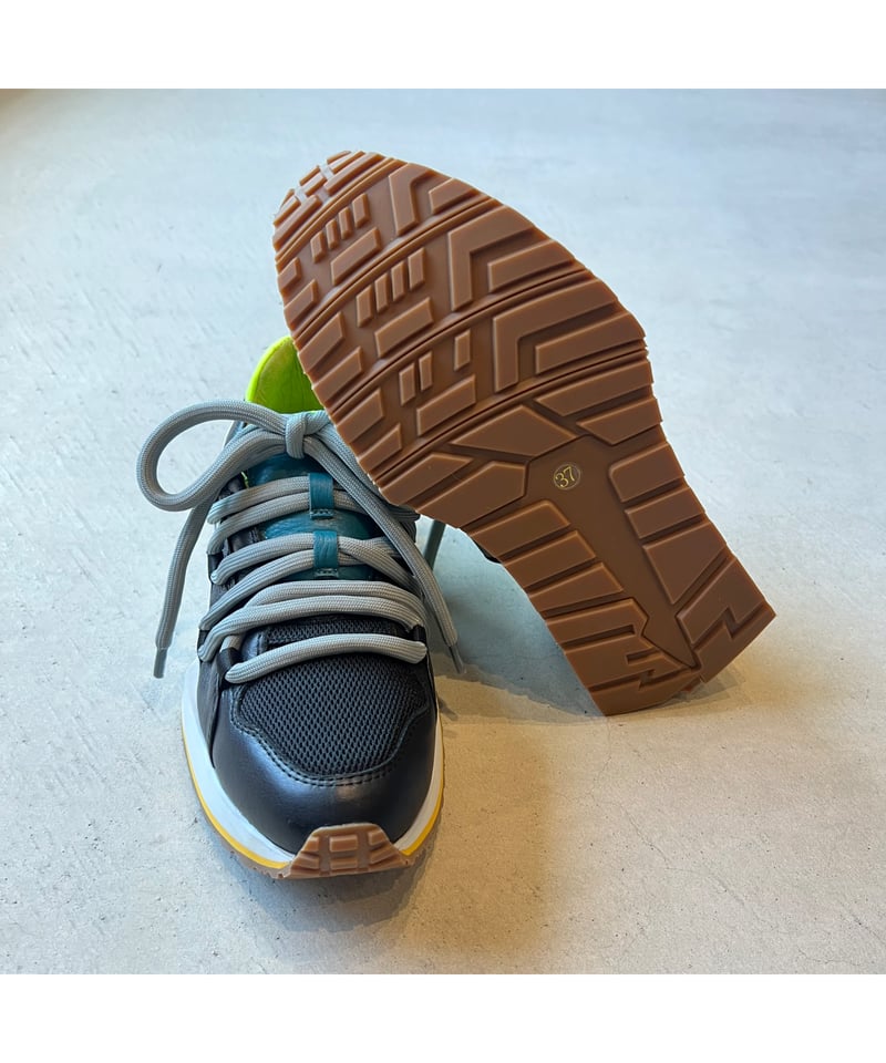 MANA ☆ fat shoelace sneaker | BASTET