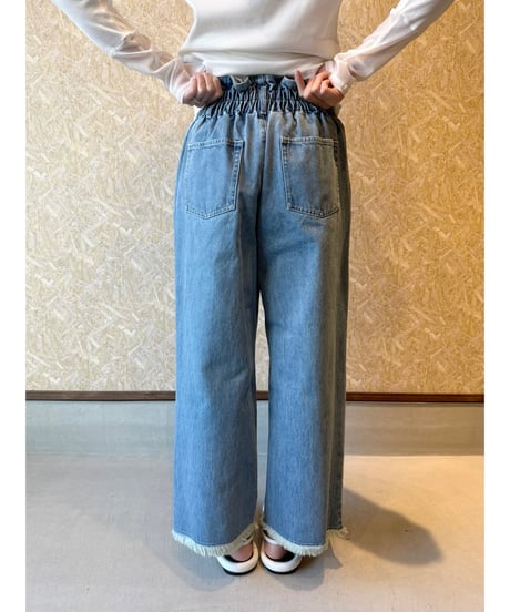 mink chair ★ fringe denim pants