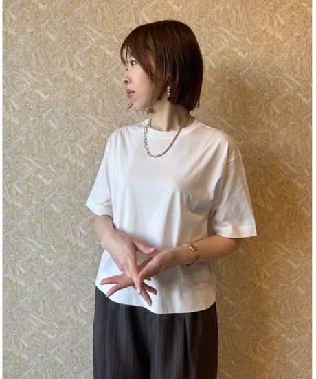 ANGELINA ★ crew neck short pullover