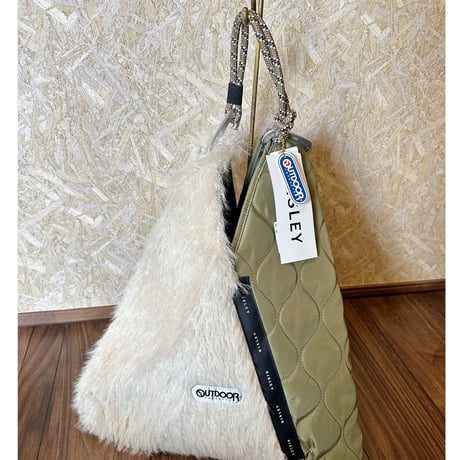 Risley ★ fur×kilt handle bag
