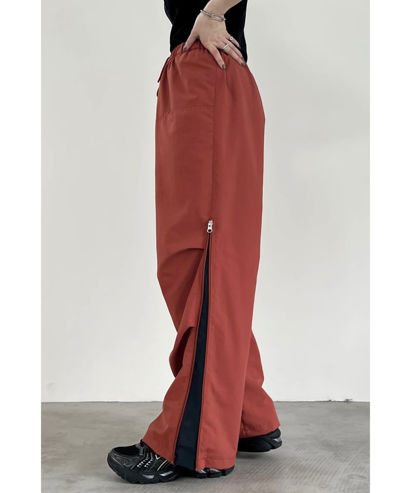 FOSI. ☆ nylon parachute pants | BASTET