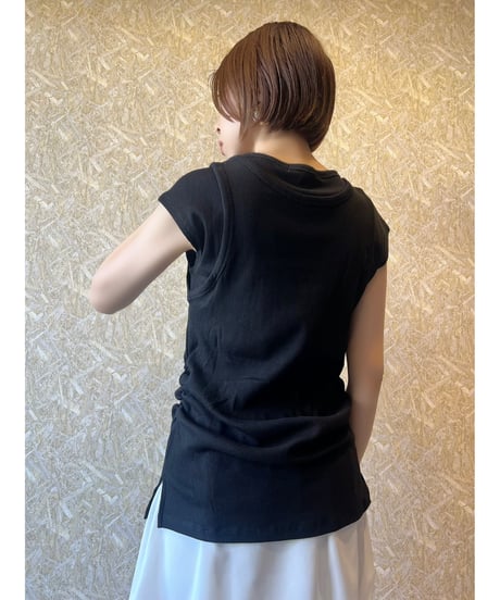 CHIGNON ★ tank layer tops