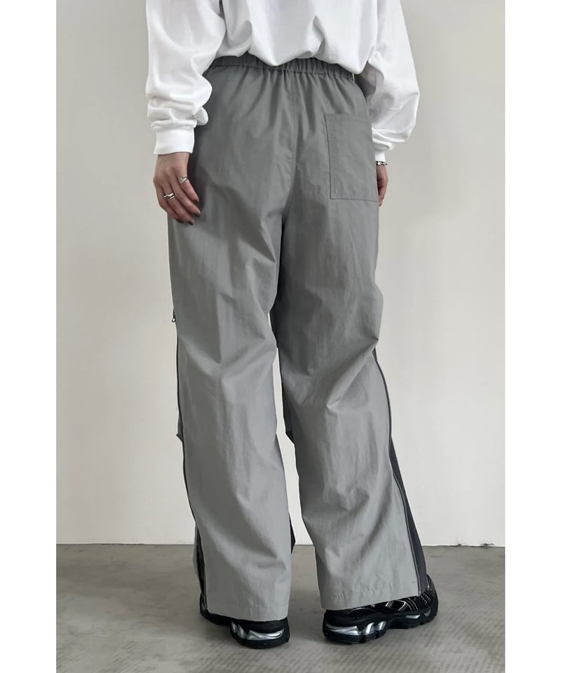 FOSI. ☆ nylon parachute pants | BASTET