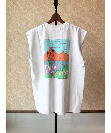Le Melange ★ 80s no sleeve T-shirt