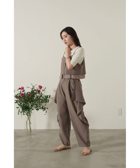 mink chair ★ side frill tuck pants