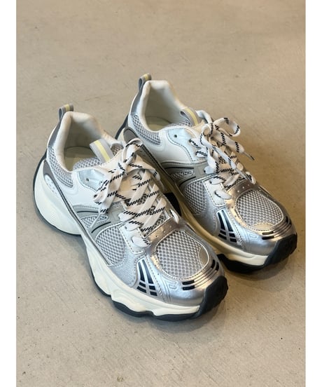 mink chair ★ sneaker/silver