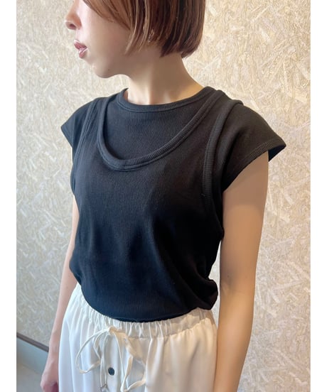 CHIGNON ★ tank layer tops