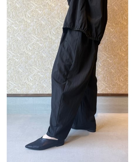 MICHNESS ★ semi wide easy pants