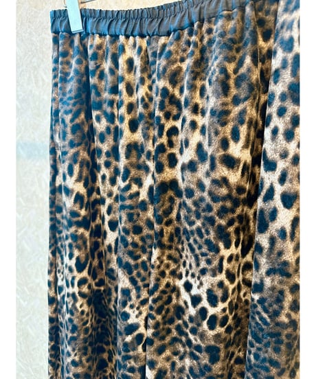 lemelange ★ leopard pants