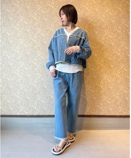 mink chair ★ fringe denim pants
