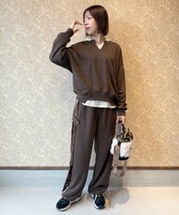 FOSI. ★ slit neck pullover