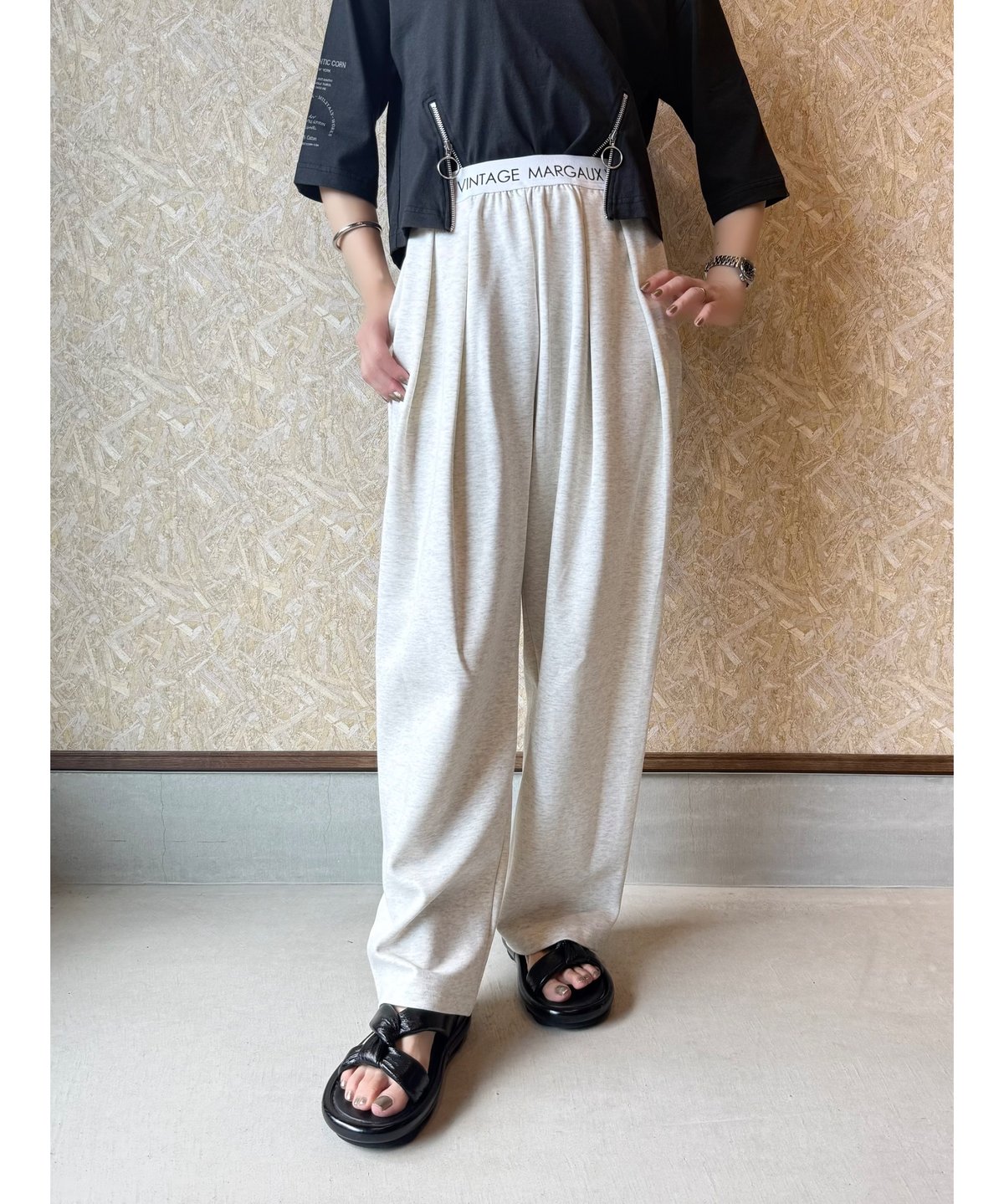 MARGAUX VINTAGE ☆ logo west tuck pants | BASTET