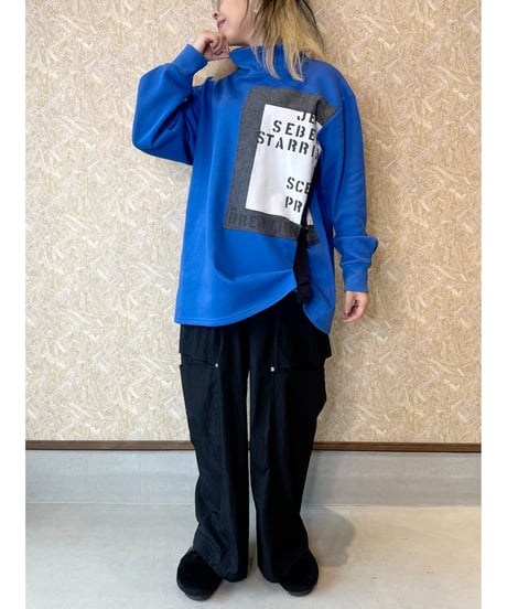 AKANE ★ off turtle tunic