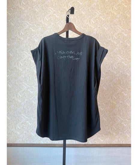 CHIGNON ★ rough sketch print T-shirt