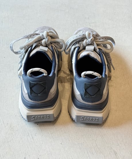 mink chair ★ sneaker